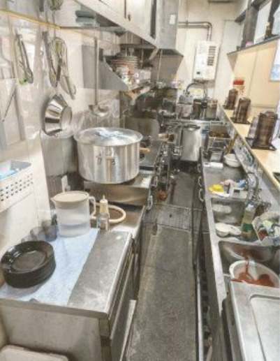 大阪市淀川区塚本２丁目の店舗一部の内装