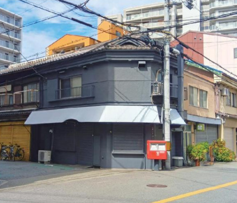 大阪市西区九条２丁目の店舗一部
