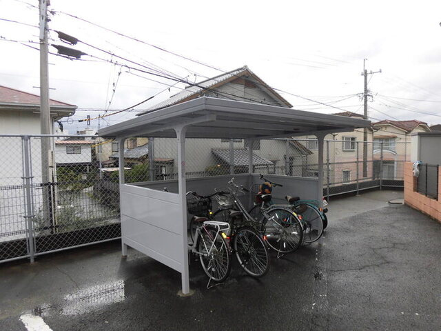 【その他】 | ボヌール羽屋B | 駐輪場