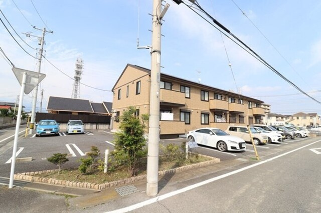 クラッシモの駐車場|駐車場