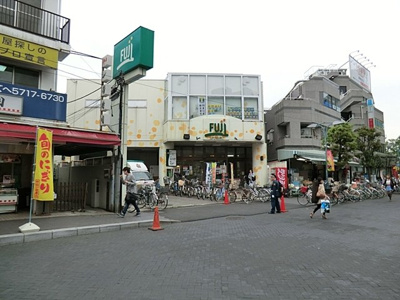 Fuji用賀店まで350m