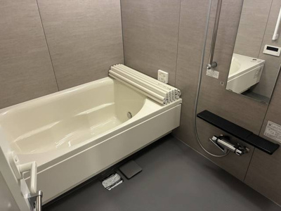 バス