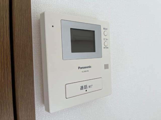 コーポリヴィエール３９の内装|カメラ付インターホン