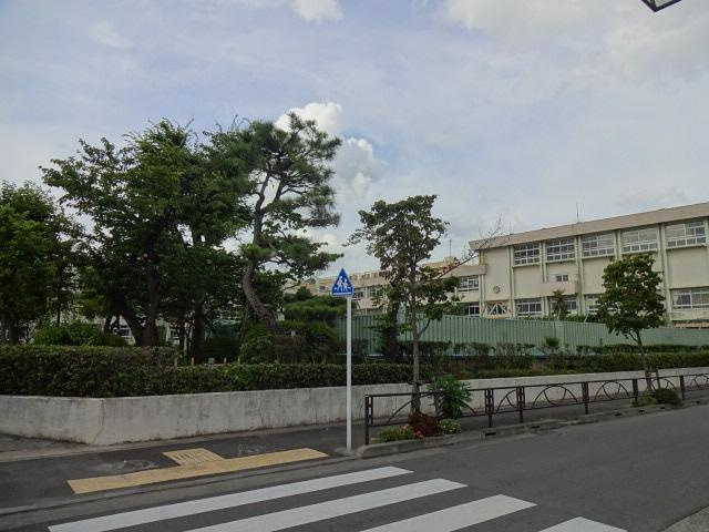 ヴェリテの周辺|葛飾区立半田小学校まで688ｍ