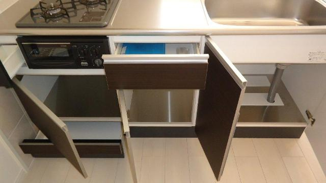 ラディアントの収納|キッチン収納（イメージ）