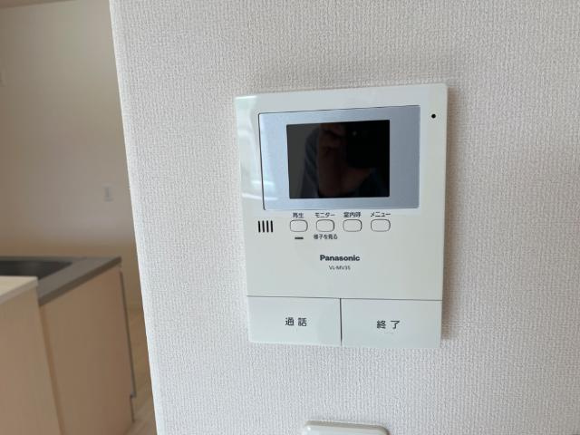 エスペランサ中島の内装|カメラ付インターホン
