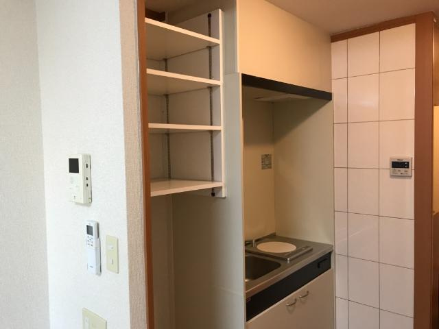 セリーヌ池尻大橋のキッチン|収納
