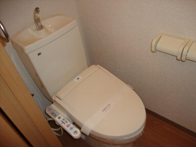 クレアのトイレ|シャワー付トイレ