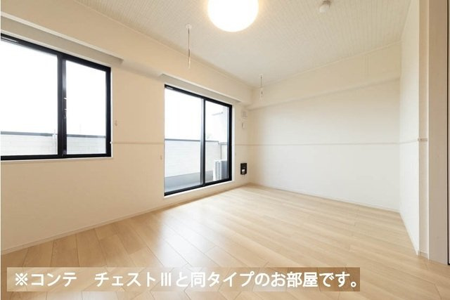 ヒカルサさいたまサクラの居間・リビング