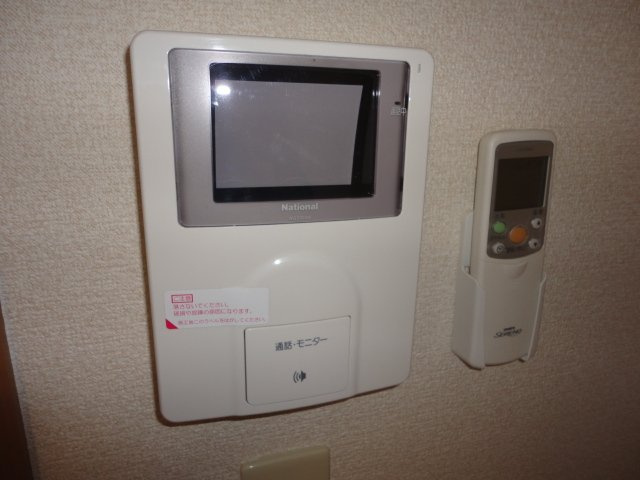 T・Yハイツ一号の内装|カメラ付インターホン