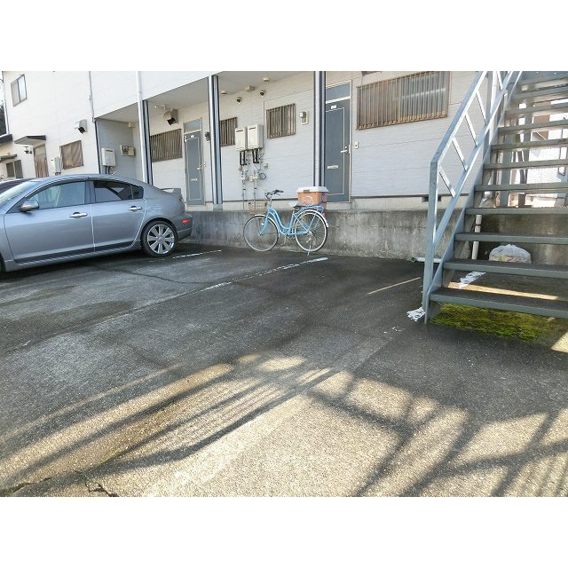 さくらハウスの駐車場