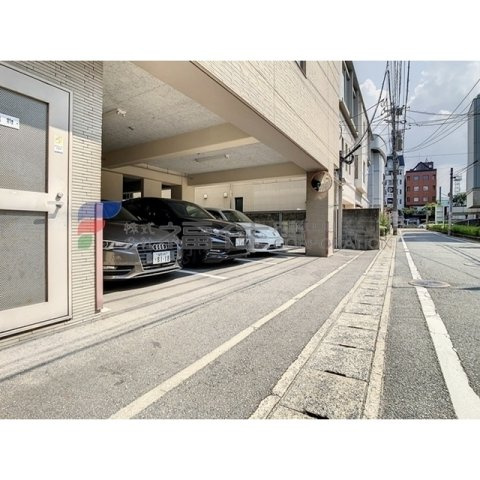 【駐車場】 | サンフローラ西新