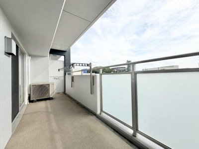 【バルコニー】 | プロパレス泉ヶ丘ステーションステージ | 日当たり良いバルコニーです。洗濯物もしっかり乾きそうです♪