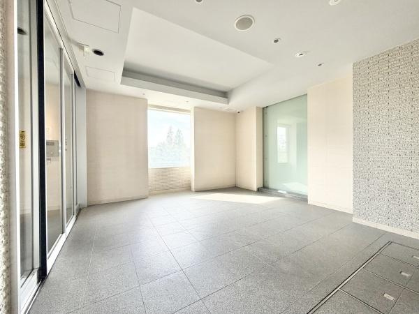 【その他共用部分】 | プロパレス泉ヶ丘ステーションステージ | 清潔に維持されている共用部。住む方のマナーの良さが感じられます！