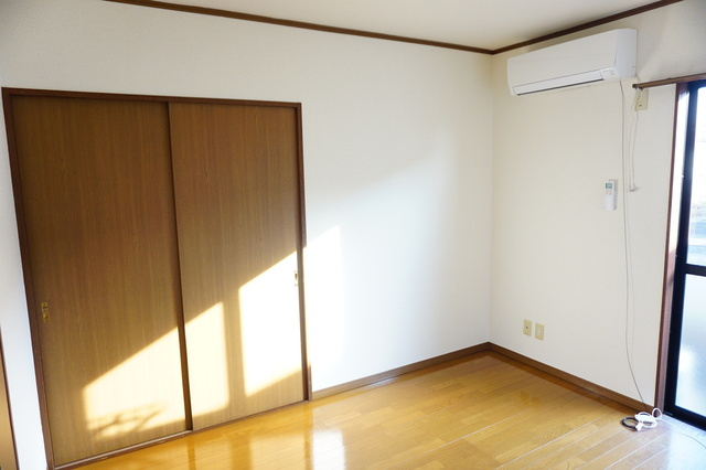 シティーハイツ　カーネーションＣ棟の洋室|洋室です