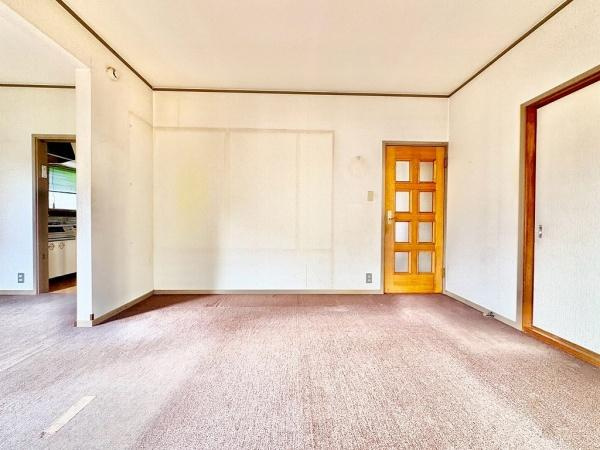 【居間・リビング】 | 垂水区つつじが丘5丁目　中古戸建