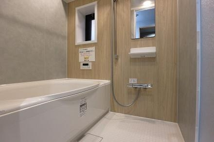 ふぁみーゆ寝屋川セントラルパークA棟　中古マンションの浴室