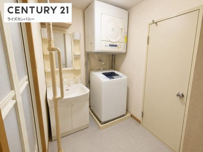 【独立洗面台】 | パレス貝塚 | 家具消しアプリで画像編集済み