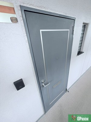 グリーンハイツ徳川の玄関