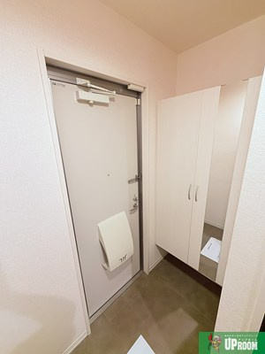 イモービリアーレ・タンタン　II棟の玄関