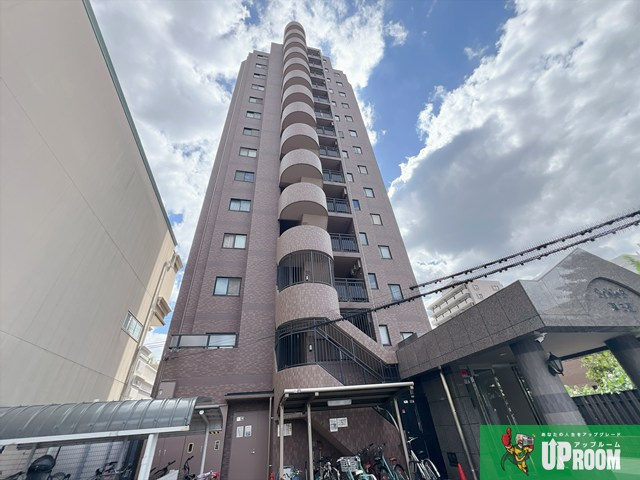 シュロス東白壁の外観