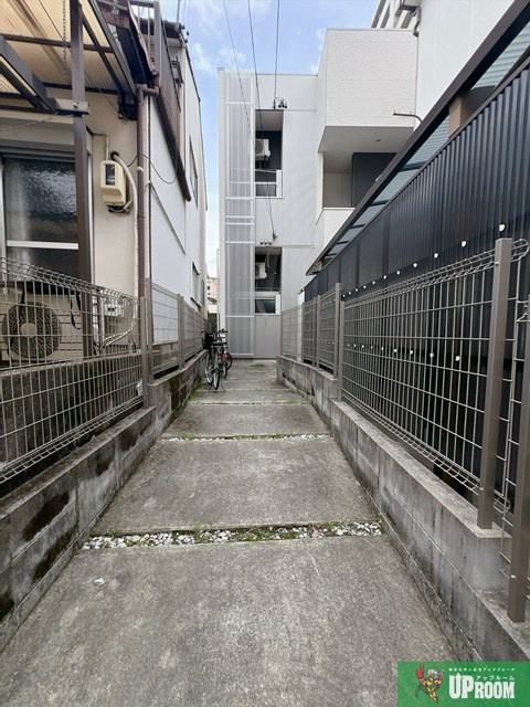 アイビス白壁の駐車場