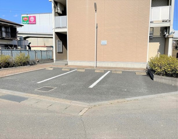 レオパレスエクレールのその他