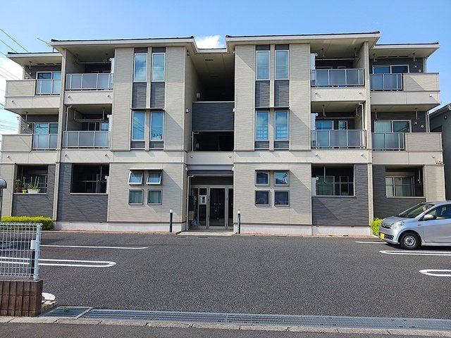 クレストガーデンⅤの外観