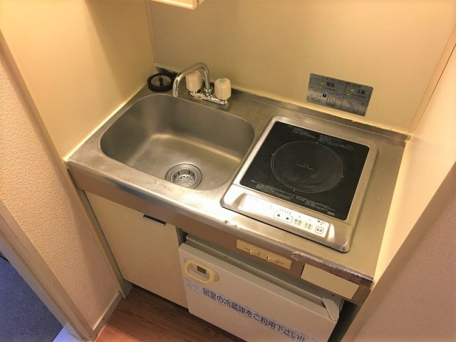 レオパレスエクセル領家のキッチン
