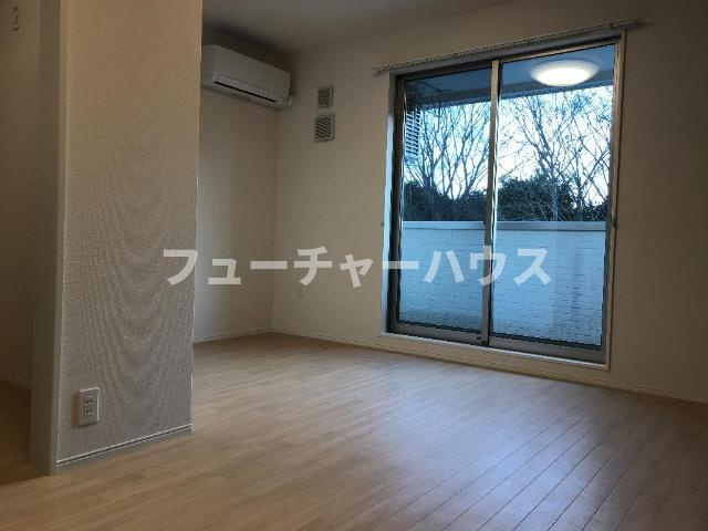 エテルナの居間・リビング|室内