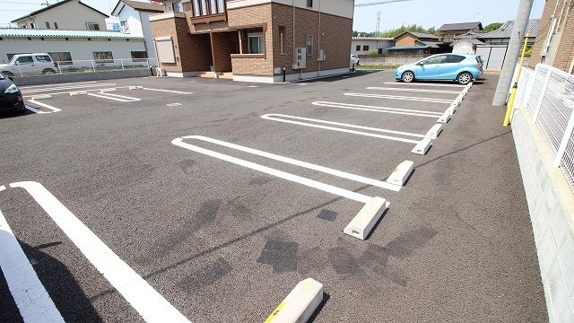 カランコエ　Ⅱの駐車場|駐車場があります