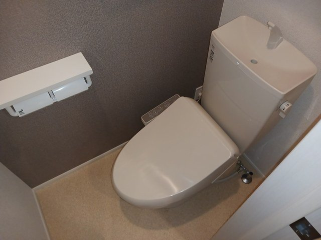 バレーヌのトイレ|コンパクトで使いやすいトイレです
