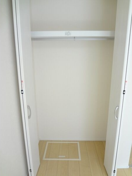 キャメル秋津Vの収納