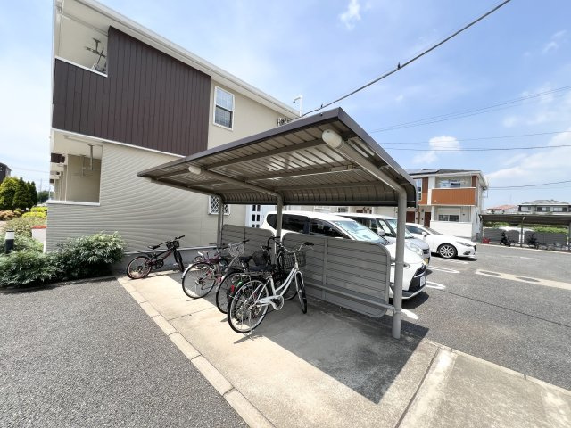 フェアステージAのその他共用部分|駐輪場あります。

