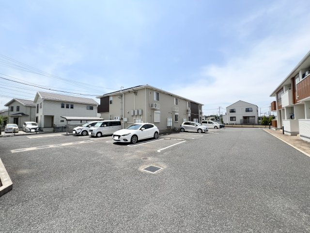フェアステージAの駐車場|駐車場完備です