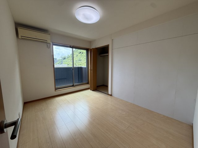 星ヶ峯6丁目戸建の洋室|きれいな洋室です