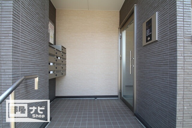 レジデンシア西宝町のエントランス|エントランス
