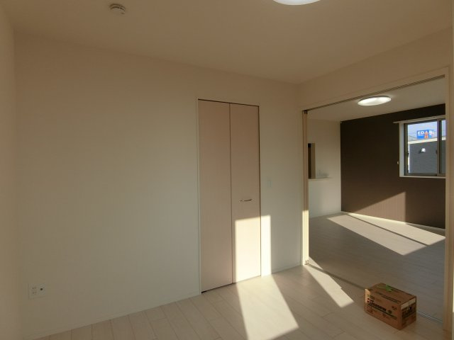 モアレディの洋室