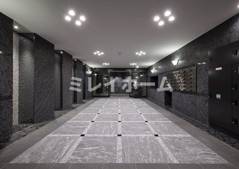 ルーブル下丸子参番館のロビー