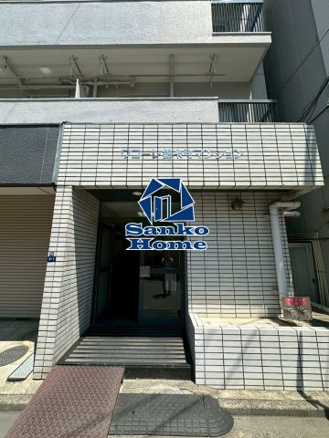 ワコーレ錦糸町マンションのエントランス