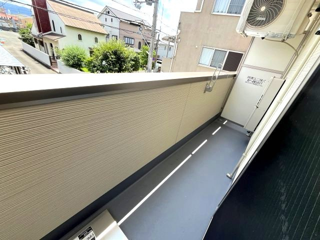 フジパレス弥刀Ⅴ番館のバルコニー