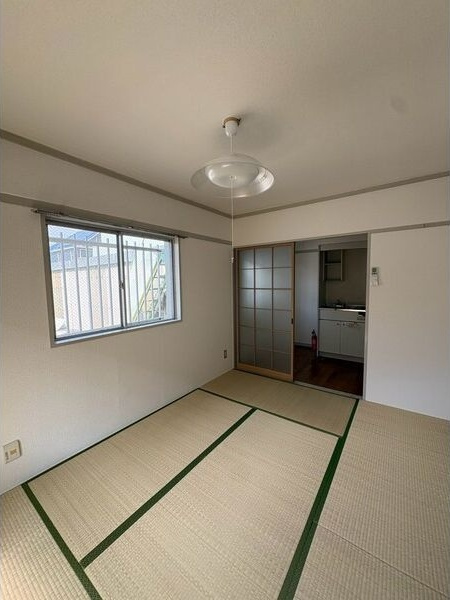 シャトレコジマの和室