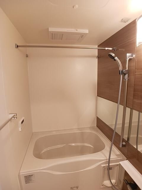 ＣＲＥＶＡＮＣＥ亀戸の浴室