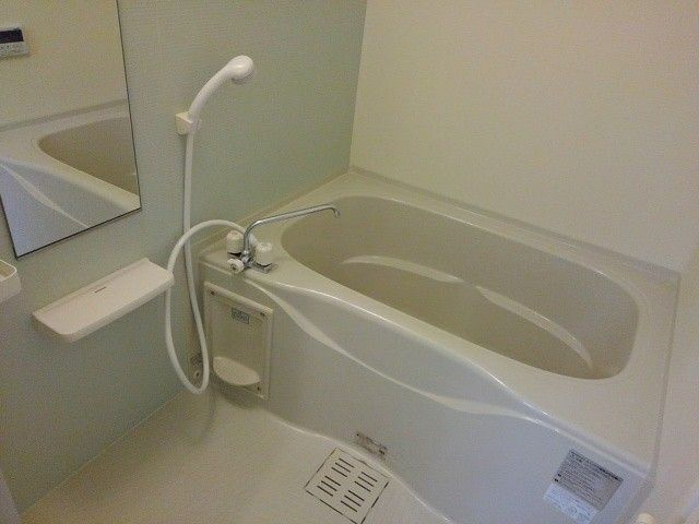 サンパティークⅡの浴室