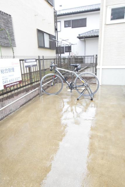 ミレナリオの駐車場
