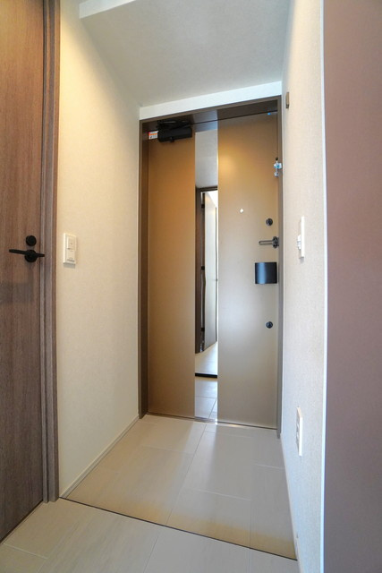 ザ・ライオンズフォーシア外神田の玄関|※写真は同タイプ住戸です。