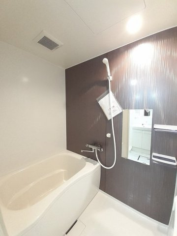 ビレッジあいＣの浴室|日々の疲れを癒すお風呂付です