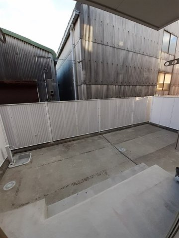 フランメゾン南沖洲Ｂの庭|お庭です