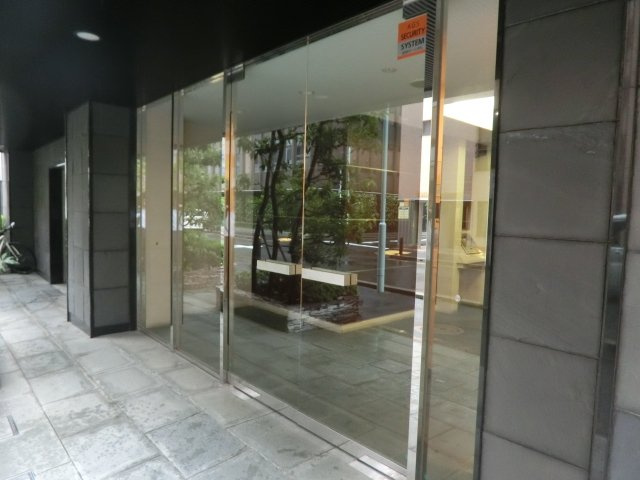 中央区入船２丁目の賃貸マンションのエントランス|建物の内部です