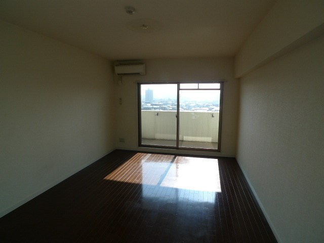 【寝室】ＡＸⅰＳ伊島